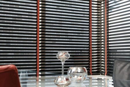 Jalouzie zwart oker ladderband